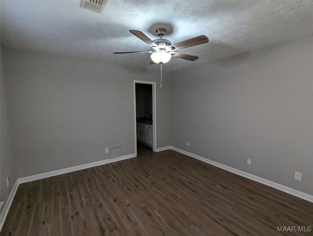 536 HOLLOW WOOD Road, Montgomery, AL 36109