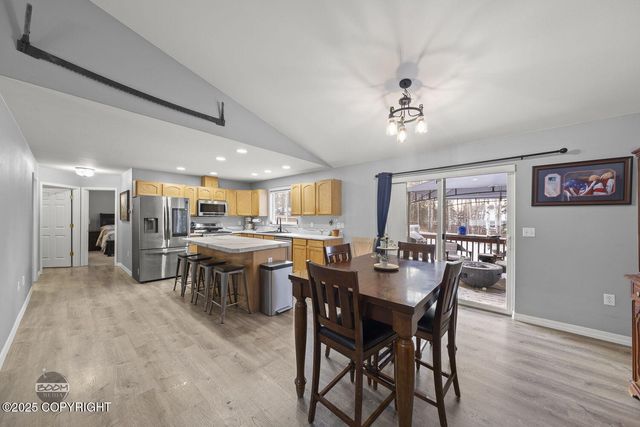 2195 W Carlsbad Place, Wasilla, AK 99654