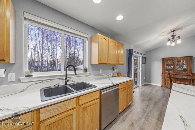 2195 W Carlsbad Place, Wasilla, AK 99654