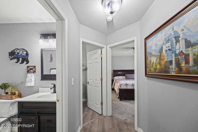 2195 W Carlsbad Place, Wasilla, AK 99654