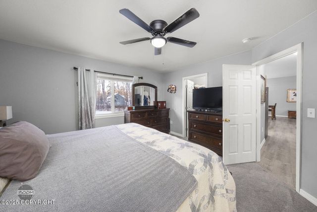 2195 W Carlsbad Place, Wasilla, AK 99654