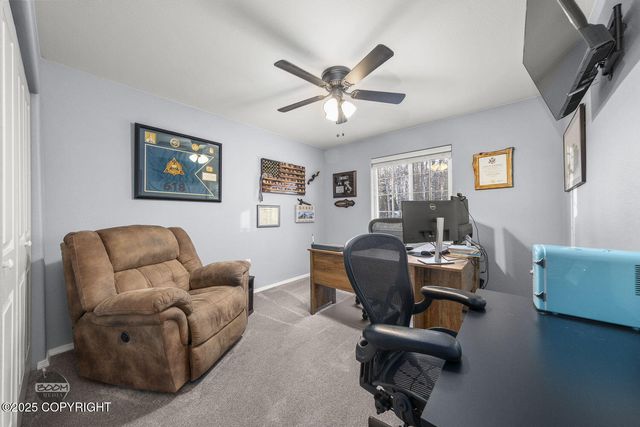 2195 W Carlsbad Place, Wasilla, AK 99654