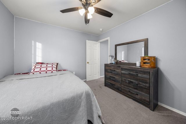 2195 W Carlsbad Place, Wasilla, AK 99654