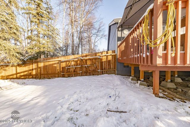 2195 W Carlsbad Place, Wasilla, AK 99654