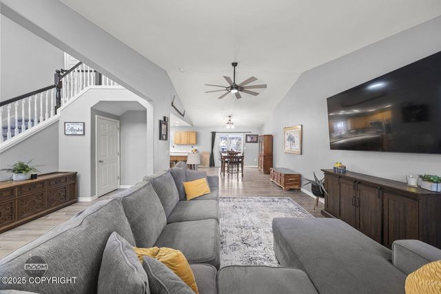 2195 W Carlsbad Place, Wasilla, AK 99654