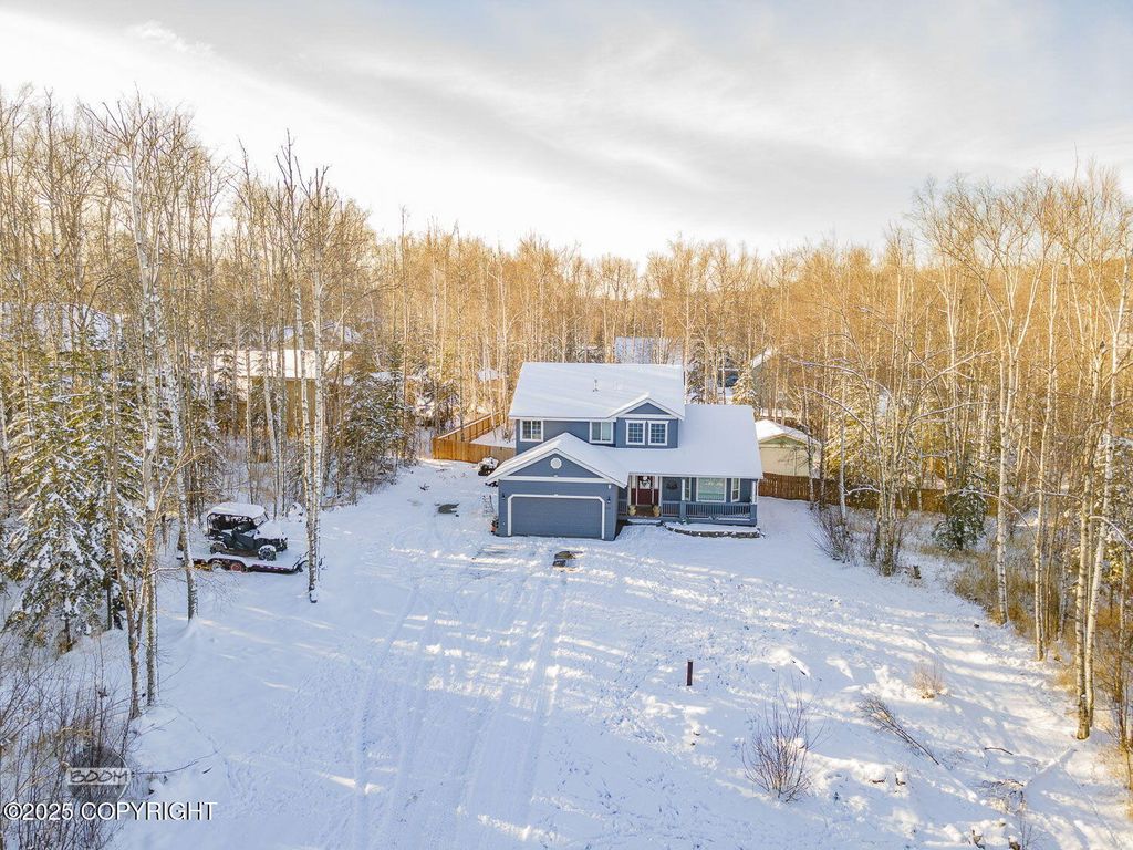 2195 W Carlsbad Place, Wasilla, AK 99654
