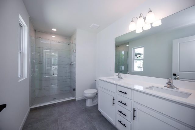 20209 Sunset Street, Livonia, MI 48152
