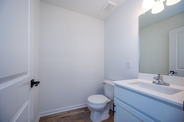 20209 Sunset Street, Livonia, MI 48152