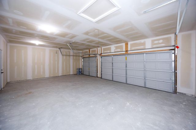 20209 Sunset Street, Livonia, MI 48152