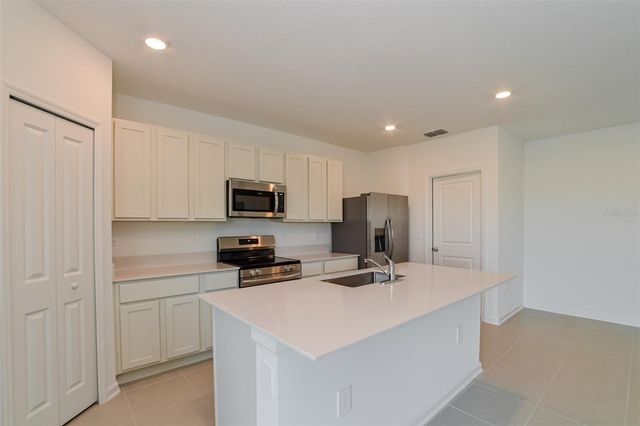 4025 OLD MILL ROAD, Haines City, FL 33844