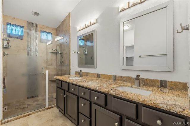 3017 Carefree Drive, Bullhead City, AZ 86442