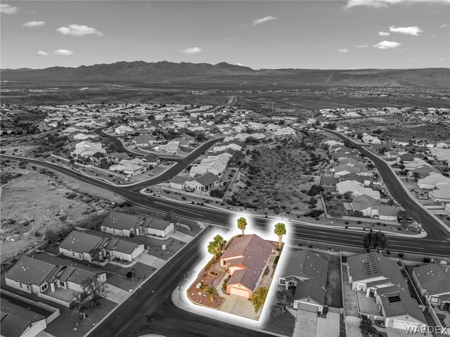 3017 Carefree Drive, Bullhead City, AZ 86442