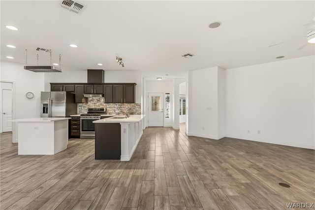 3017 Carefree Drive, Bullhead City, AZ 86442