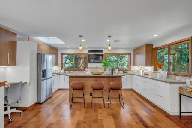 12 Summit Road, Woodside, CA 94062