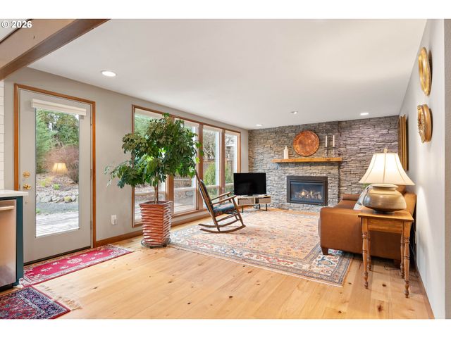 14653 Nw FORESTEL Loop, Beaverton, OR 97006