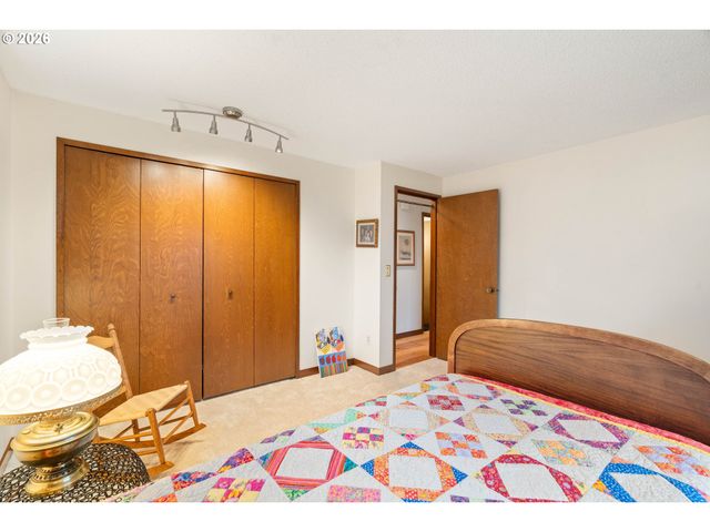 14653 Nw FORESTEL Loop, Beaverton, OR 97006