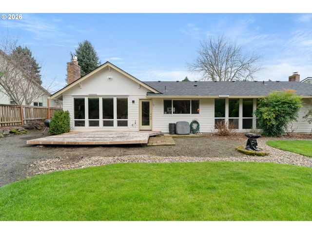 14653 Nw FORESTEL Loop, Beaverton, OR 97006