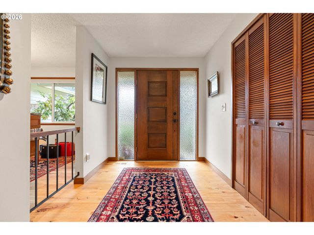 14653 Nw FORESTEL Loop, Beaverton, OR 97006