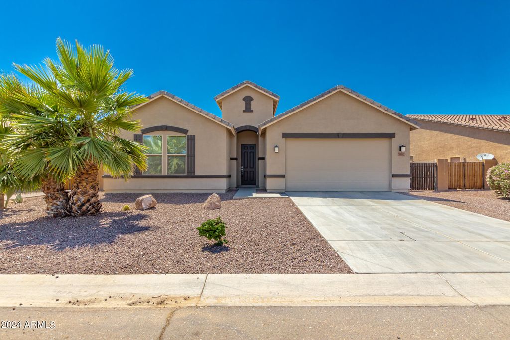 35082 N LAREDO Drive, Queen Creek, AZ 85144