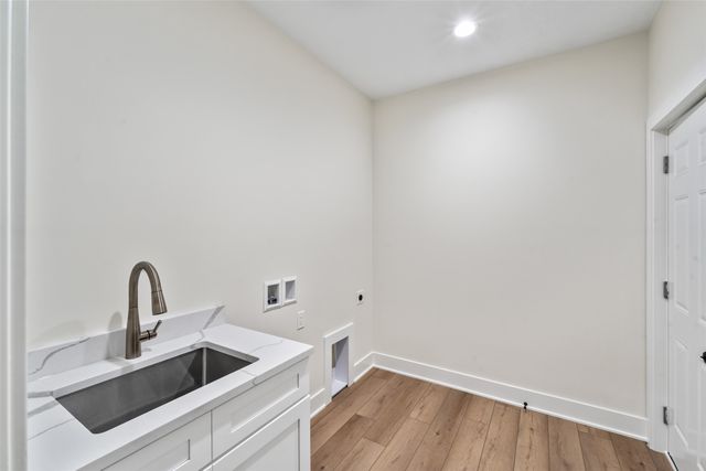 641 12th Street, West Des Moines, IA 50265