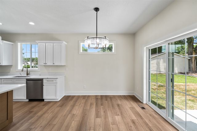 641 12th Street, West Des Moines, IA 50265