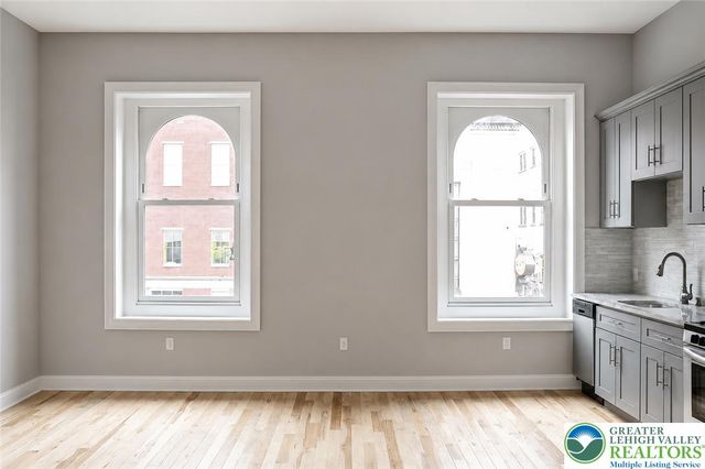 315 Northampton Street 2, Easton, PA 18042