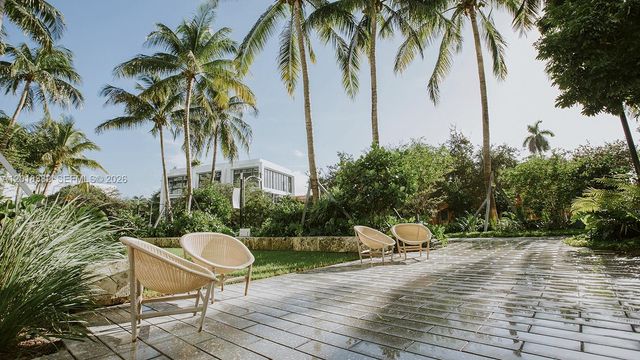 1500 Bay Rd 1550S, Miami Beach, FL 33139