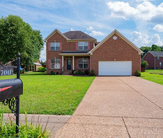 7011 Buffalo Dr, La Vergne, TN 37086