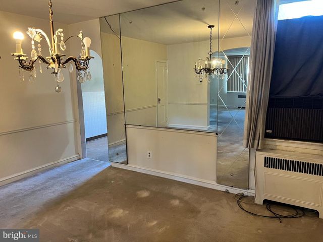 6930 LARGE ST, Philadelphia, PA 19149