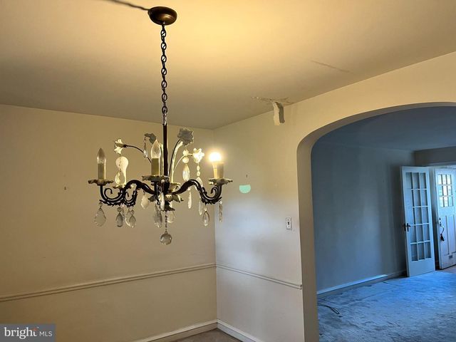 6930 LARGE ST, Philadelphia, PA 19149