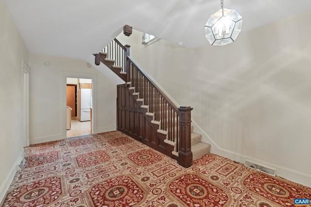 2037 N BOSTON RD, Troy, VA 22974