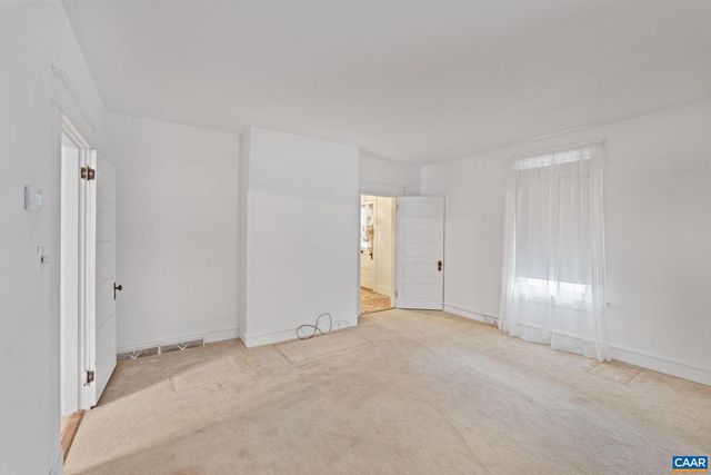 2037 N BOSTON RD, Troy, VA 22974