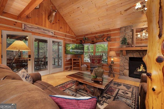 325 Whitewater Falls Trail, Ellijay, GA 30540