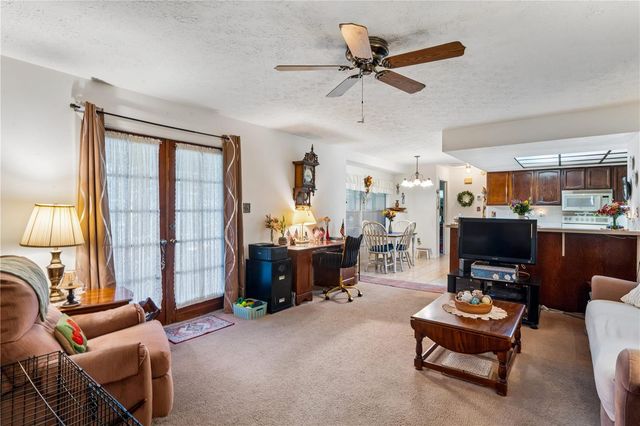 10739 DRUMMOND ROAD, Tampa, FL 33615