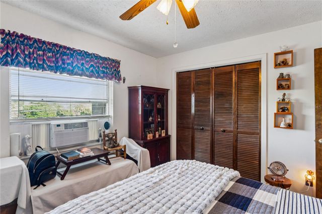 10739 DRUMMOND ROAD, Tampa, FL 33615