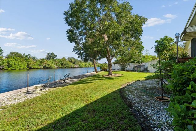 10739 DRUMMOND ROAD, Tampa, FL 33615