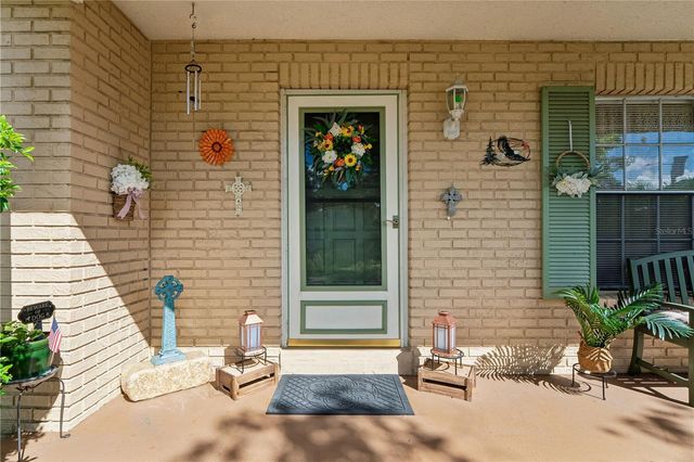 10739 DRUMMOND ROAD, Tampa, FL 33615
