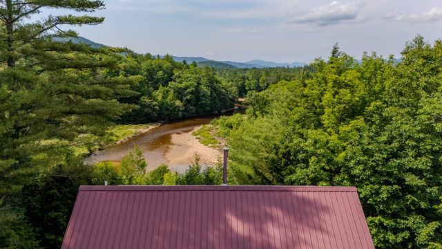 28 Winquist Road, Thornton, NH 03285