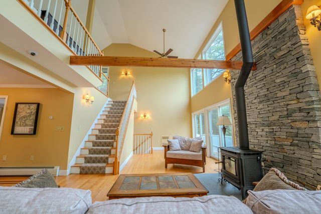 28 Winquist Road, Thornton, NH 03285