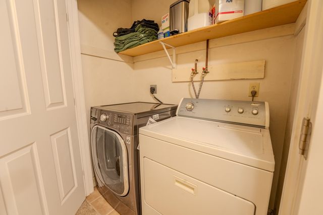 28 Winquist Road, Thornton, NH 03285