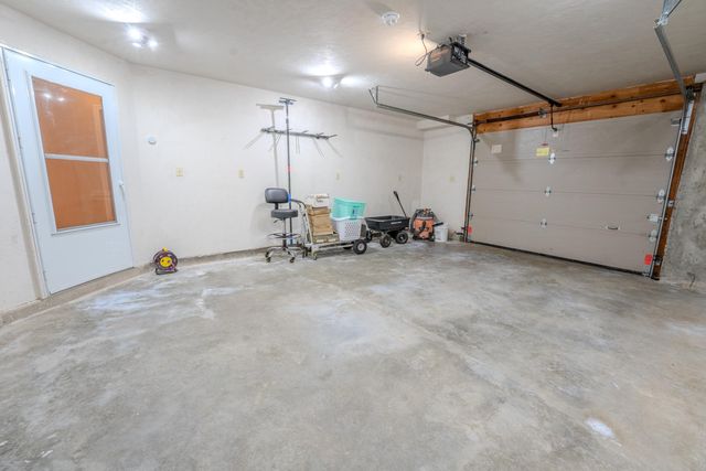 28 Winquist Road, Thornton, NH 03285