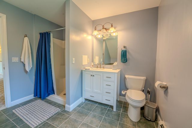 28 Winquist Road, Thornton, NH 03285