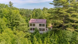28 Winquist Road, Thornton, NH 03285