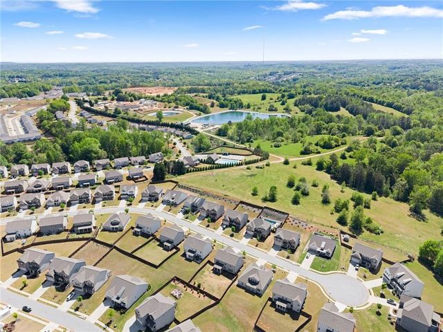 7098 Branch Creek Cove, Flowery Branch, GA 30542