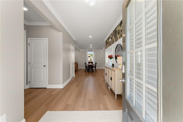 7098 Branch Creek Cove, Flowery Branch, GA 30542