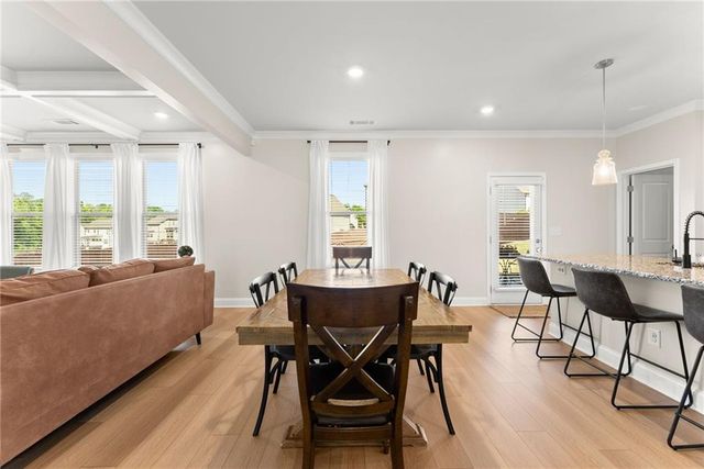 7098 Branch Creek Cove, Flowery Branch, GA 30542