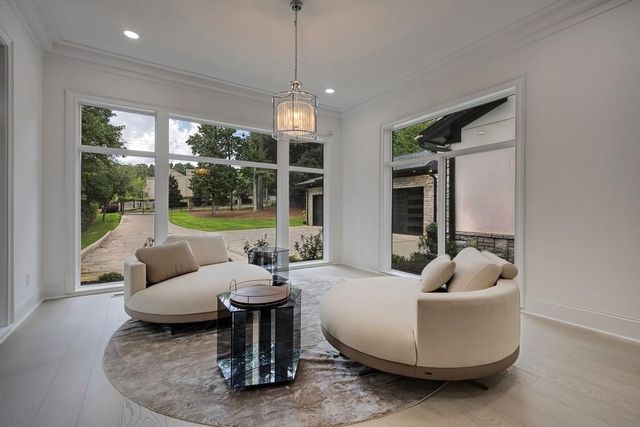2873 Osborne Road, Brookhaven, GA 30319