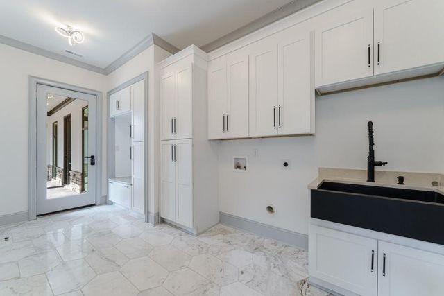 2873 Osborne Road, Brookhaven, GA 30319