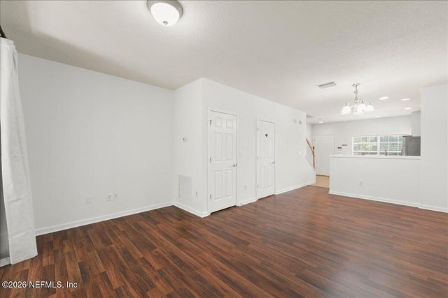 8125 SUMMER POINT Court, Jacksonville, FL 32256
