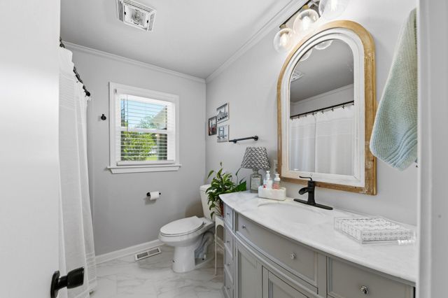106 Carol Dr, Columbia, TN 38401